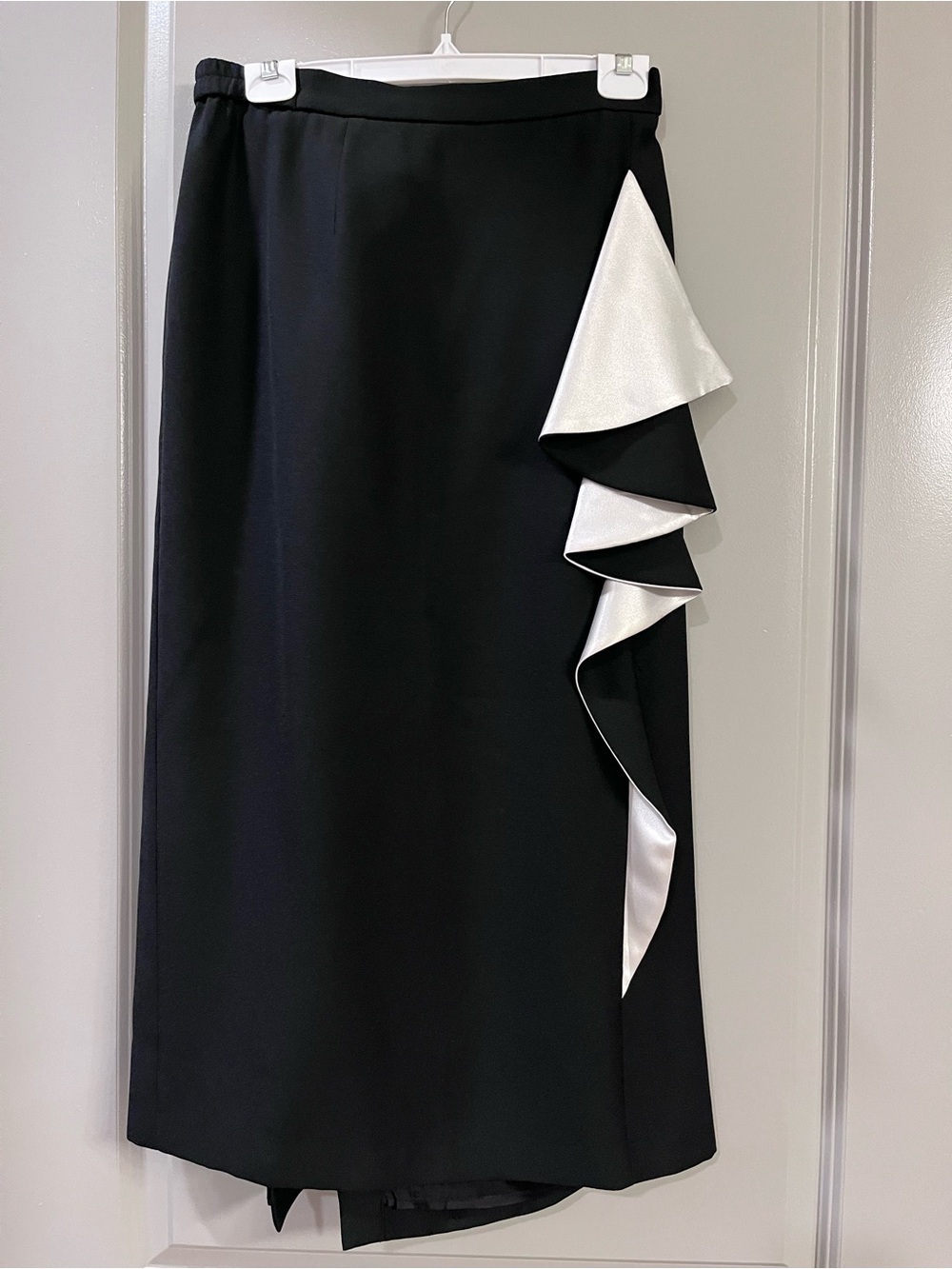 Vintage Black Midi Skirt with White Ruffle Accent